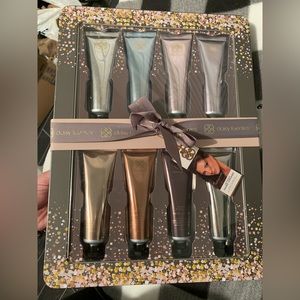 Daisy Fuentes Hand Creams